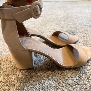 Madewell Beige Block Heel Sandals